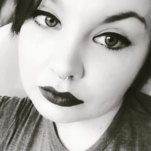 Meet your Posher, Staci